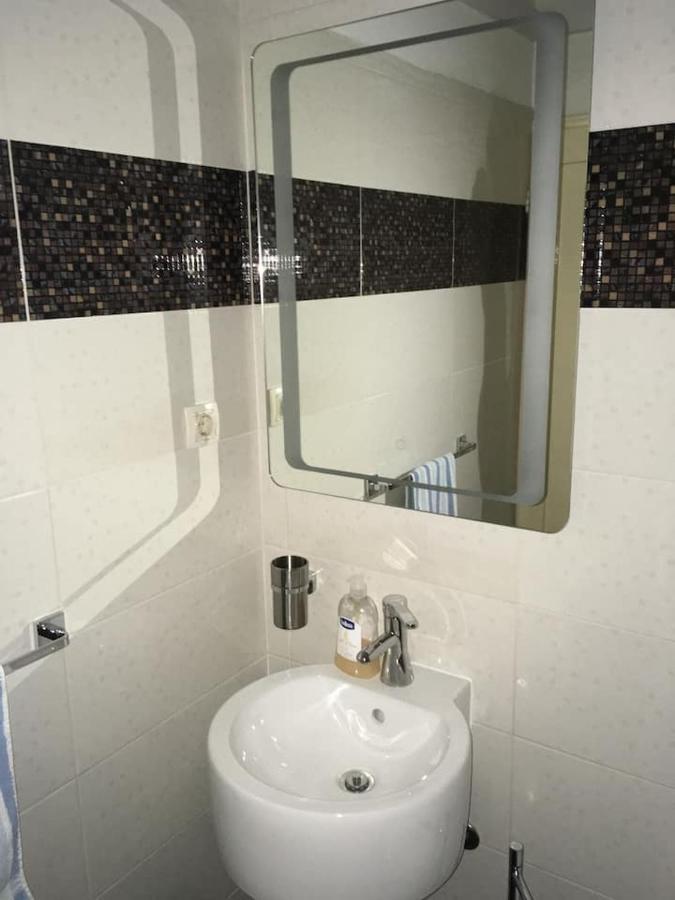 Apartments Adriana Бол Экстерьер фото
